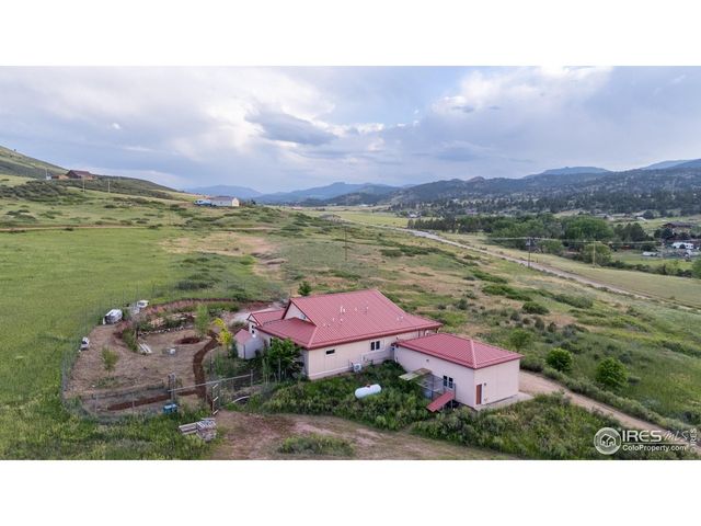 108 Lonestar Rd, Lyons, CO 80540