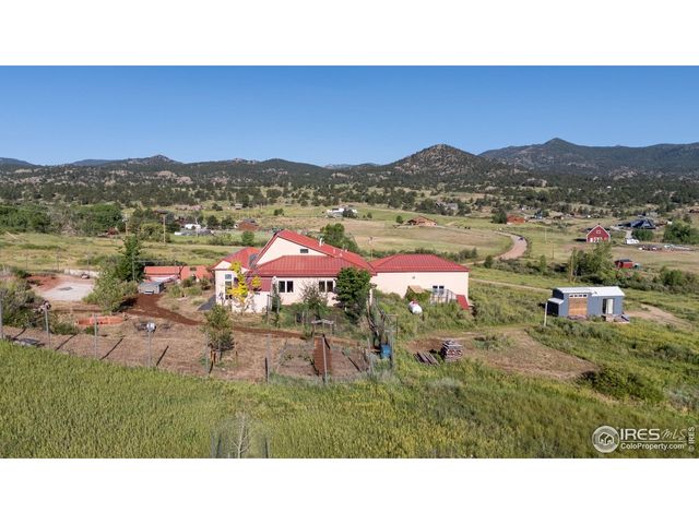 108 Lonestar Rd, Lyons, CO 80540