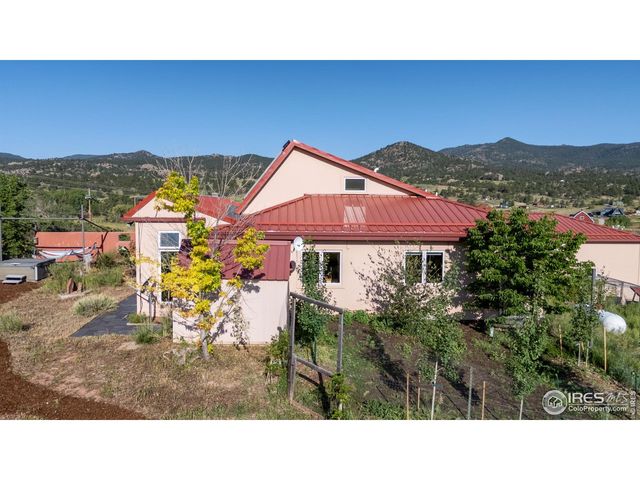 108 Lonestar Rd, Lyons, CO 80540