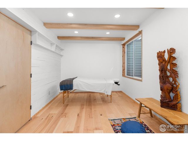 108 Lonestar Rd, Lyons, CO 80540