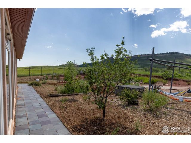 108 Lonestar Rd, Lyons, CO 80540