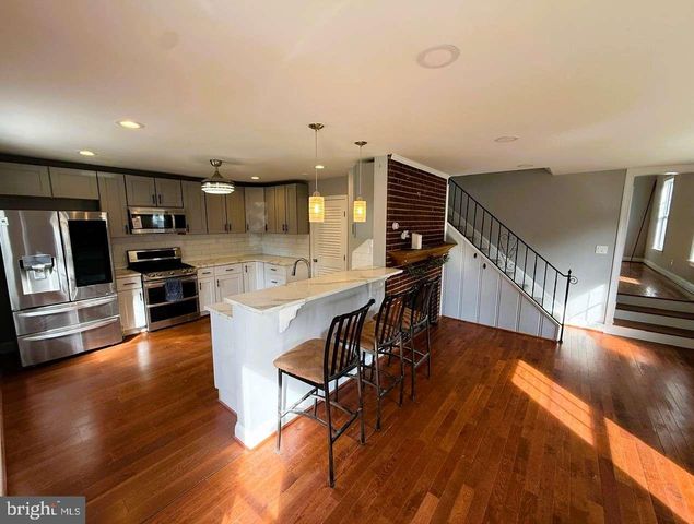 1205 GREYSTONE RD, Baltimore, MD 21227