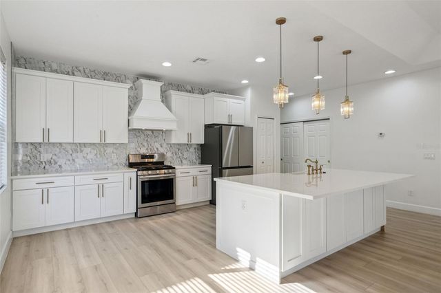 14255 SONCO AVENUE, Windermere, FL 34786