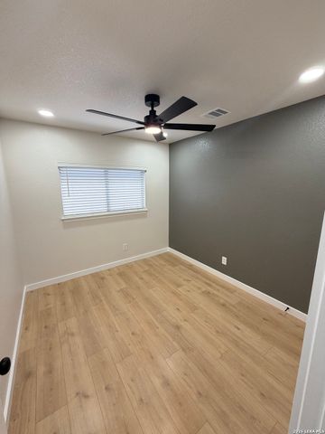 11020 Monahan, San Antonio, TX 78254