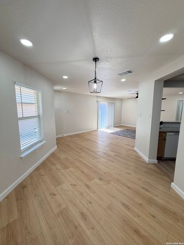 11020 Monahan, San Antonio, TX 78254