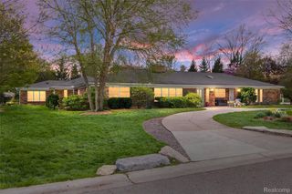 12959 Talbot Lane, Huntington Woods, MI 48070