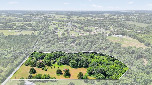637 Snap Road, Sherman, TX 75090