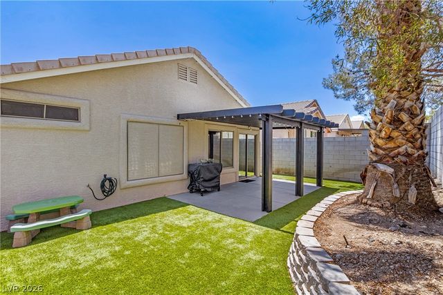 10133 Barrel Ridge Street, Las Vegas, NV 89183