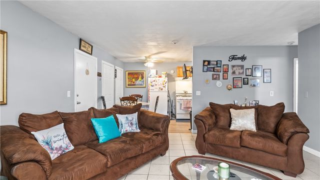 27 Gillen Avenue 207B, North Providence, RI 02904