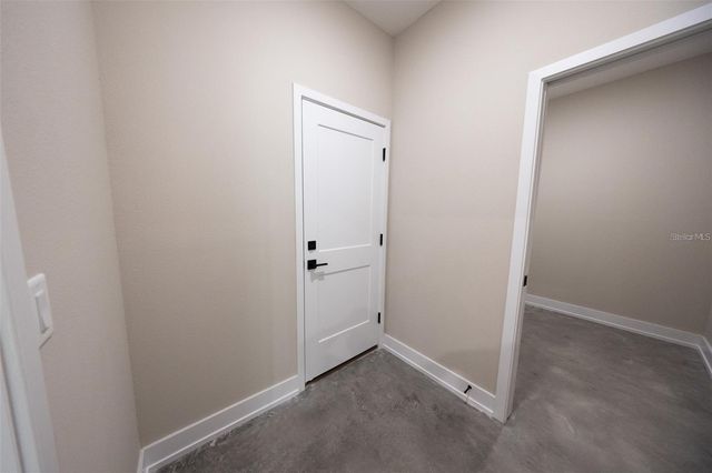 990 THOMAS ROAD, Eagle Lake, FL 33839