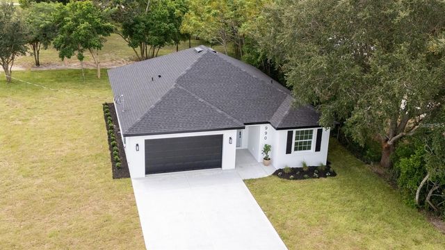 990 THOMAS ROAD, Eagle Lake, FL 33839