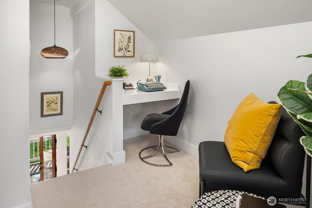 5111 S Hudson Street, Seattle, WA 98118