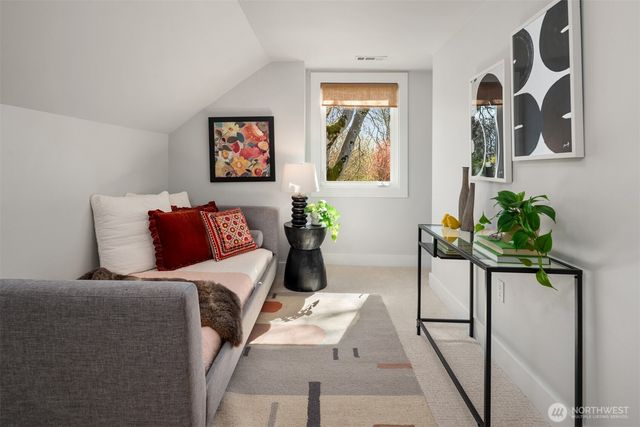 5111 S Hudson Street, Seattle, WA 98118