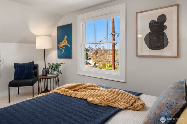 5111 S Hudson Street, Seattle, WA 98118