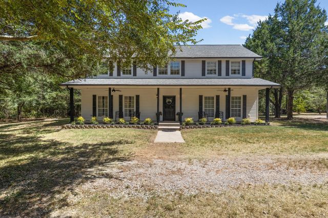 10401 Holly Creek Road, Terrell, TX 75160