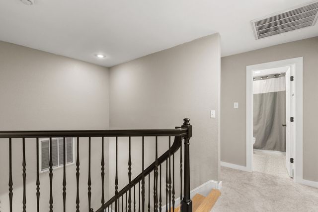 10401 Holly Creek Road, Terrell, TX 75160