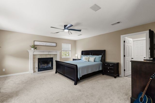 10401 Holly Creek Road, Terrell, TX 75160