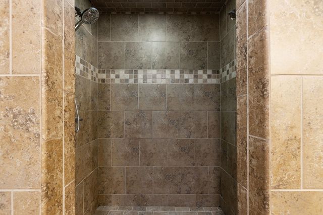 10401 Holly Creek Road, Terrell, TX 75160