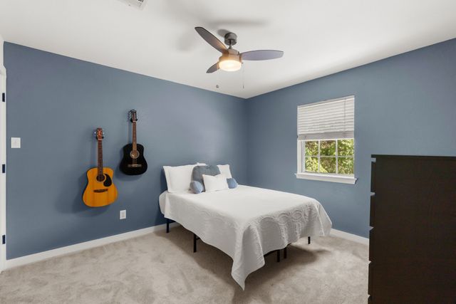 10401 Holly Creek Road, Terrell, TX 75160