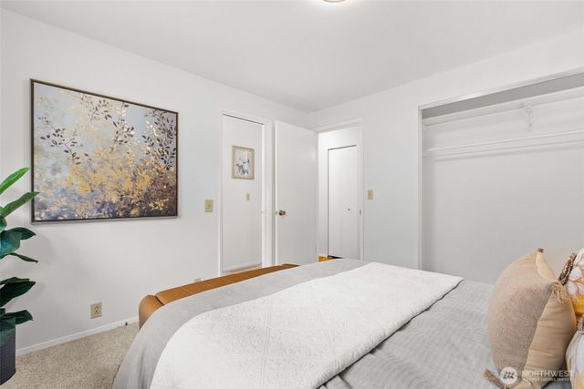 2507 Vashon Court NE, Renton, WA 98059