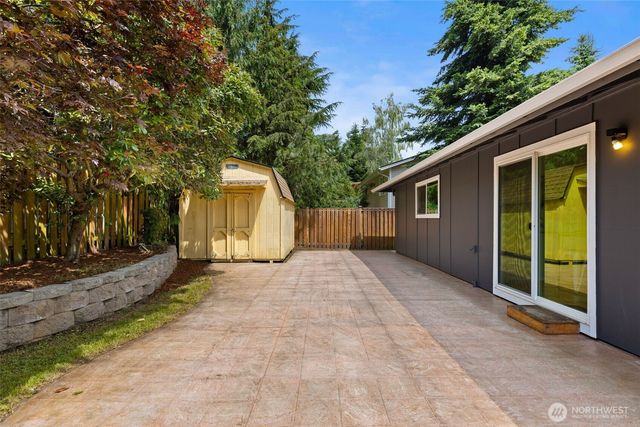 2507 Vashon Court NE, Renton, WA 98059