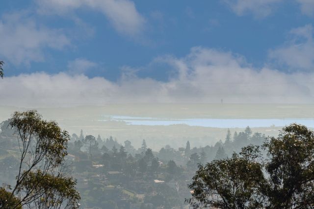 6353 Skyline Blvd, Oakland, CA 94611