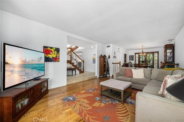 3902 Toland, Los Alamitos, CA 90720