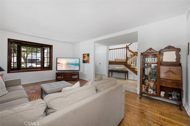 3902 Toland, Los Alamitos, CA 90720
