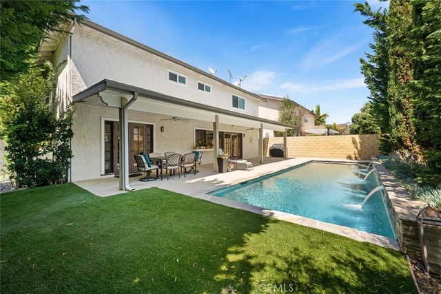 3902 Toland, Los Alamitos, CA 90720