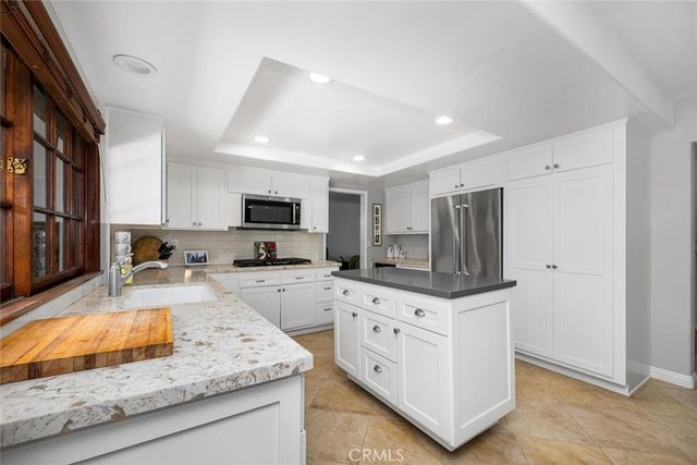 3902 Toland, Los Alamitos, CA 90720
