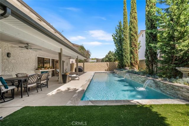 3902 Toland, Los Alamitos, CA 90720