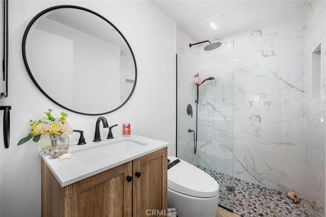 3902 Toland, Los Alamitos, CA 90720