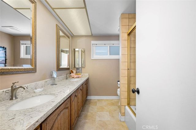 3902 Toland, Los Alamitos, CA 90720