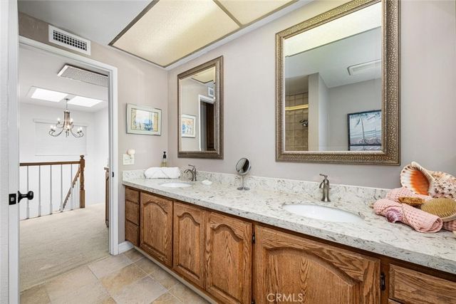 3902 Toland, Los Alamitos, CA 90720