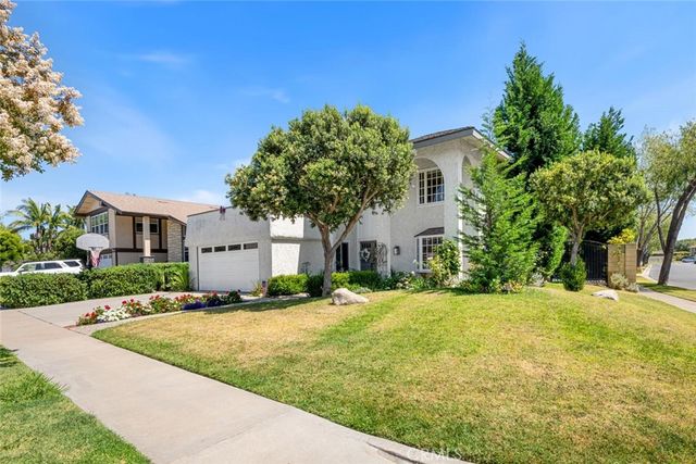 3902 Toland, Los Alamitos, CA 90720