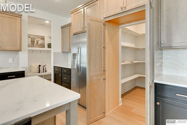 20720 Kansas Avenue, Elkhorn, NE 68022