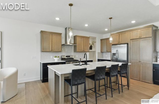 20720 Kansas Avenue, Elkhorn, NE 68022