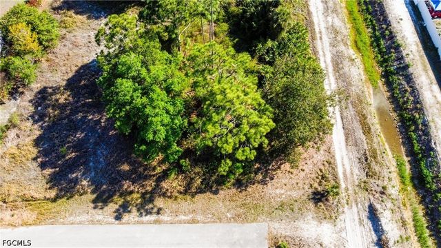 3421 39th ST SW, Lehigh Acres, FL 33976