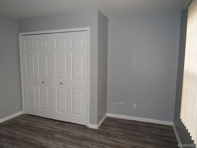 1125 EUREKA Road 203, Wyandotte, MI 48192