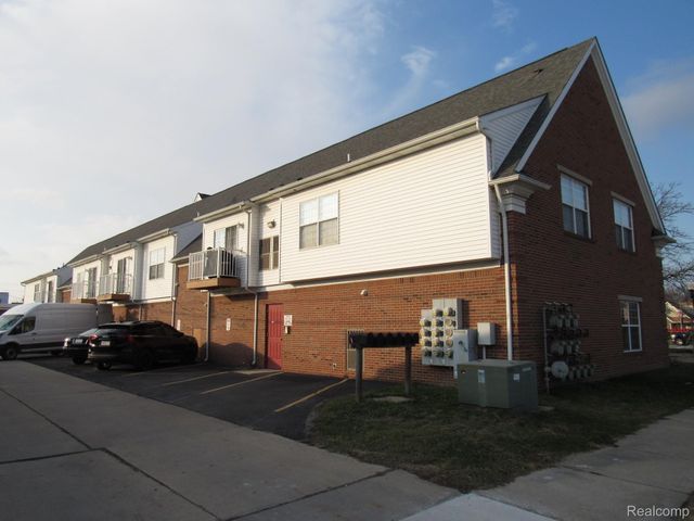1125 EUREKA Road 203, Wyandotte, MI 48192