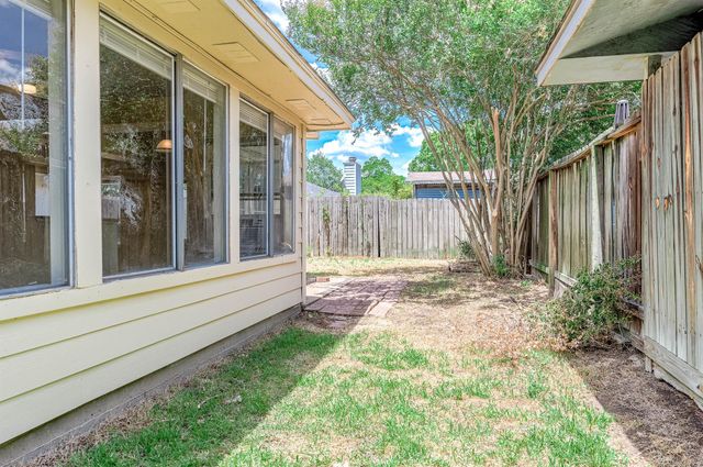 11918 Westwold Drive, Tomball, TX 77377