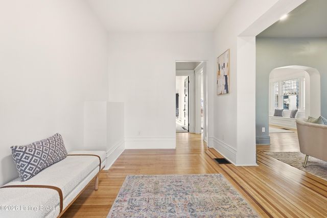 1822 Tyler Pkwy, Louisville, KY 40204