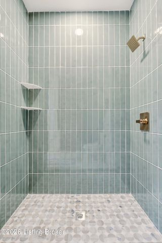 1822 Tyler Pkwy, Louisville, KY 40204