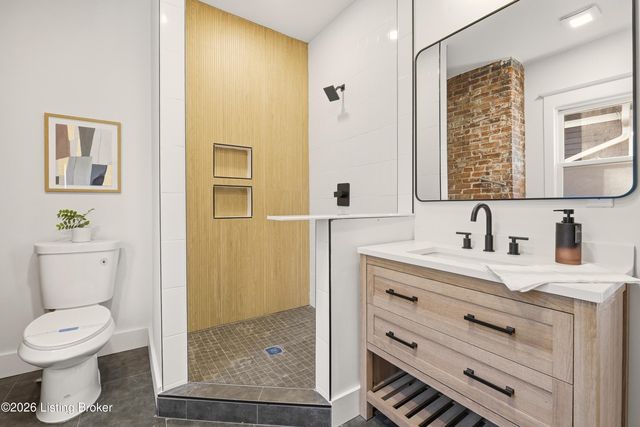 1822 Tyler Pkwy, Louisville, KY 40204