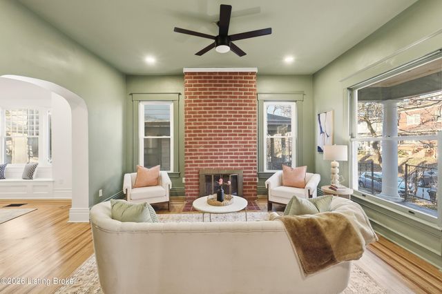 1822 Tyler Pkwy, Louisville, KY 40204