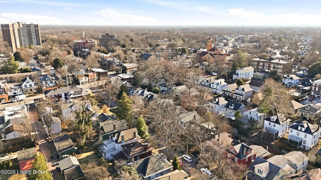 1822 Tyler Pkwy, Louisville, KY 40204