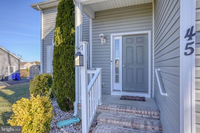 45 E BUCK POINT RD, Clayton, DE 19938