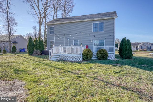 45 E BUCK POINT RD, Clayton, DE 19938