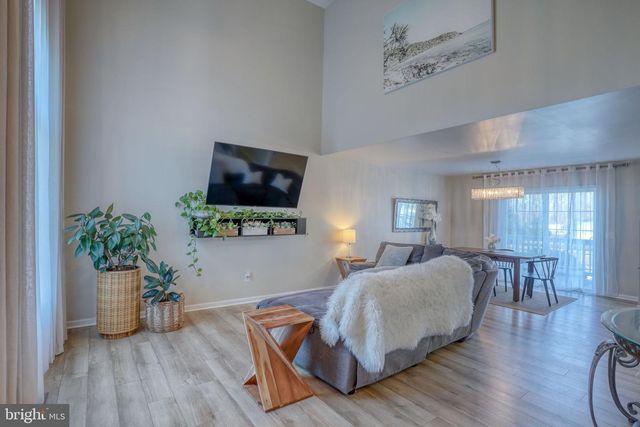 45 E BUCK POINT RD, Clayton, DE 19938