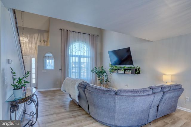 45 E BUCK POINT RD, Clayton, DE 19938